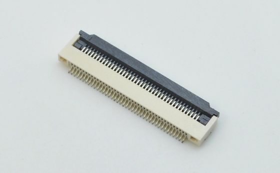 موصلات الملعب 0.5 مم FFC FPC 50V AC DC الزاوية اليمنى 90 درجة سهلة على نوع SMT